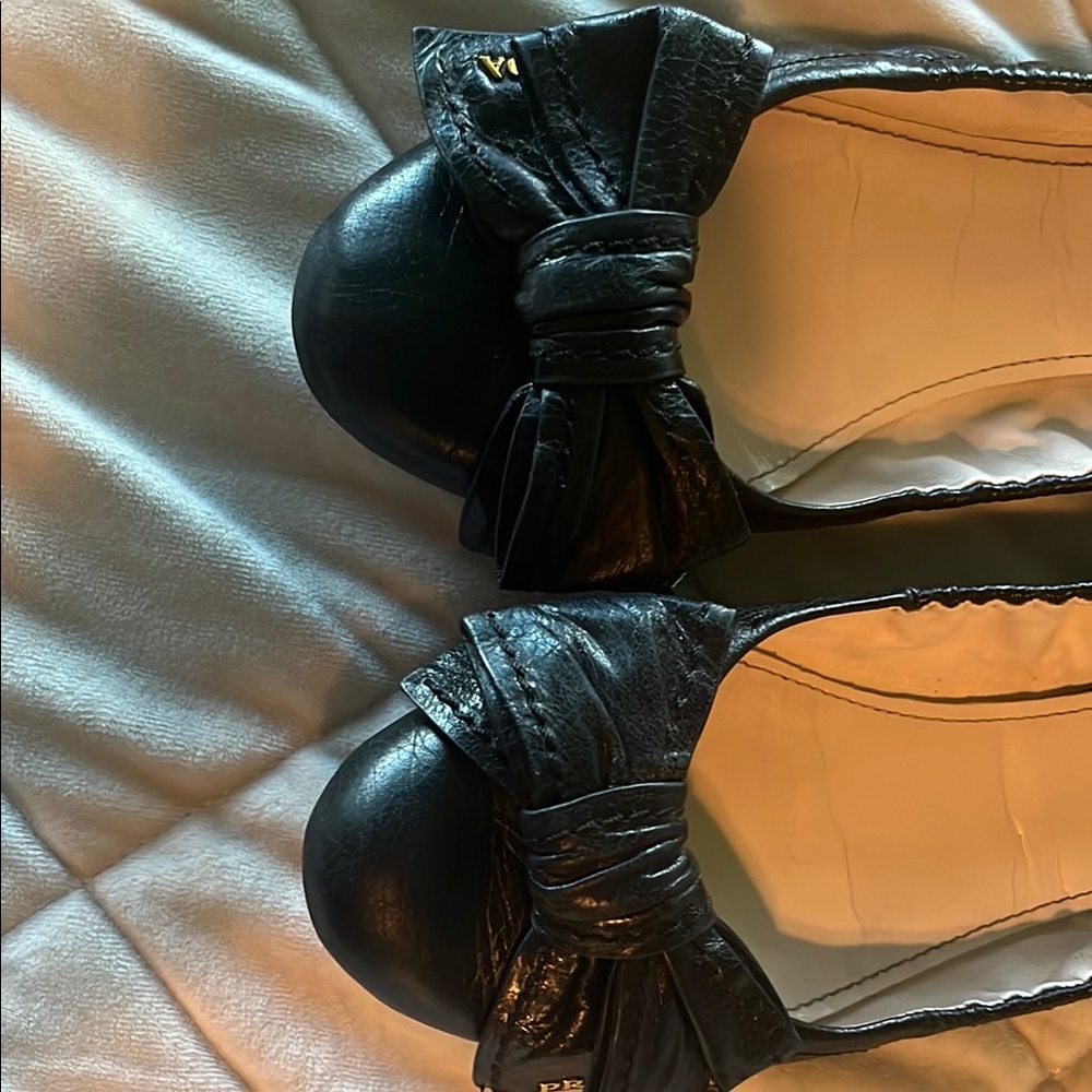 Prada Black Flats Versatile leather Loafers - Picture 10 of 10